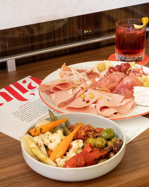 SAHARA Las Vegas image 19